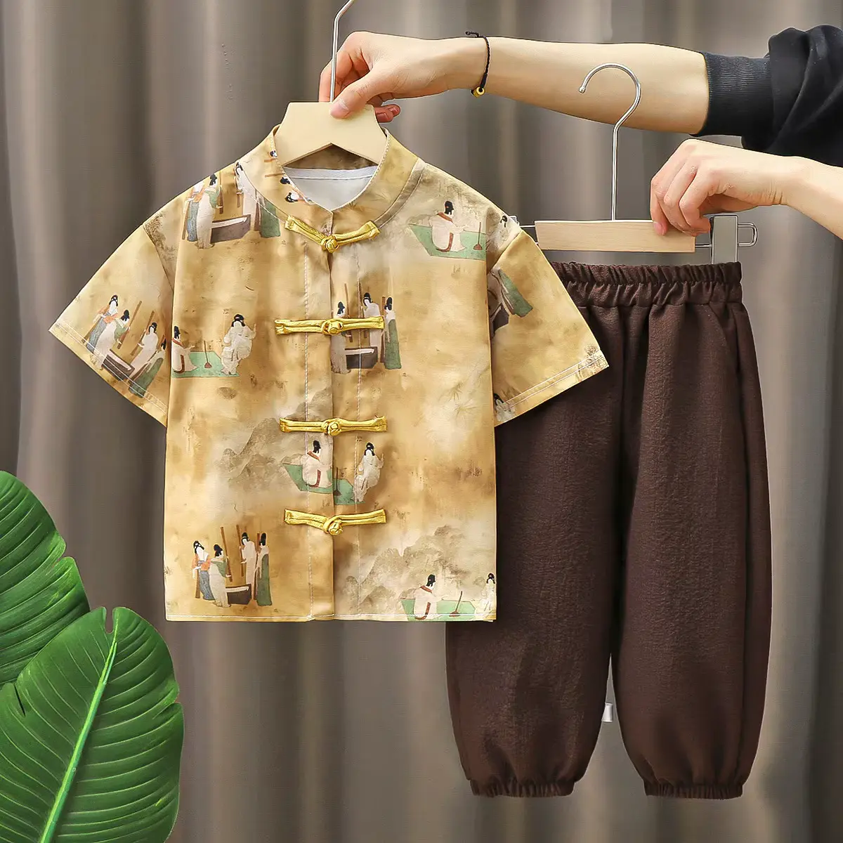 Boys Girls Cotton Print AND Chinese Short-sleeved Suit 1-9 Clothing Wholesale product image 4