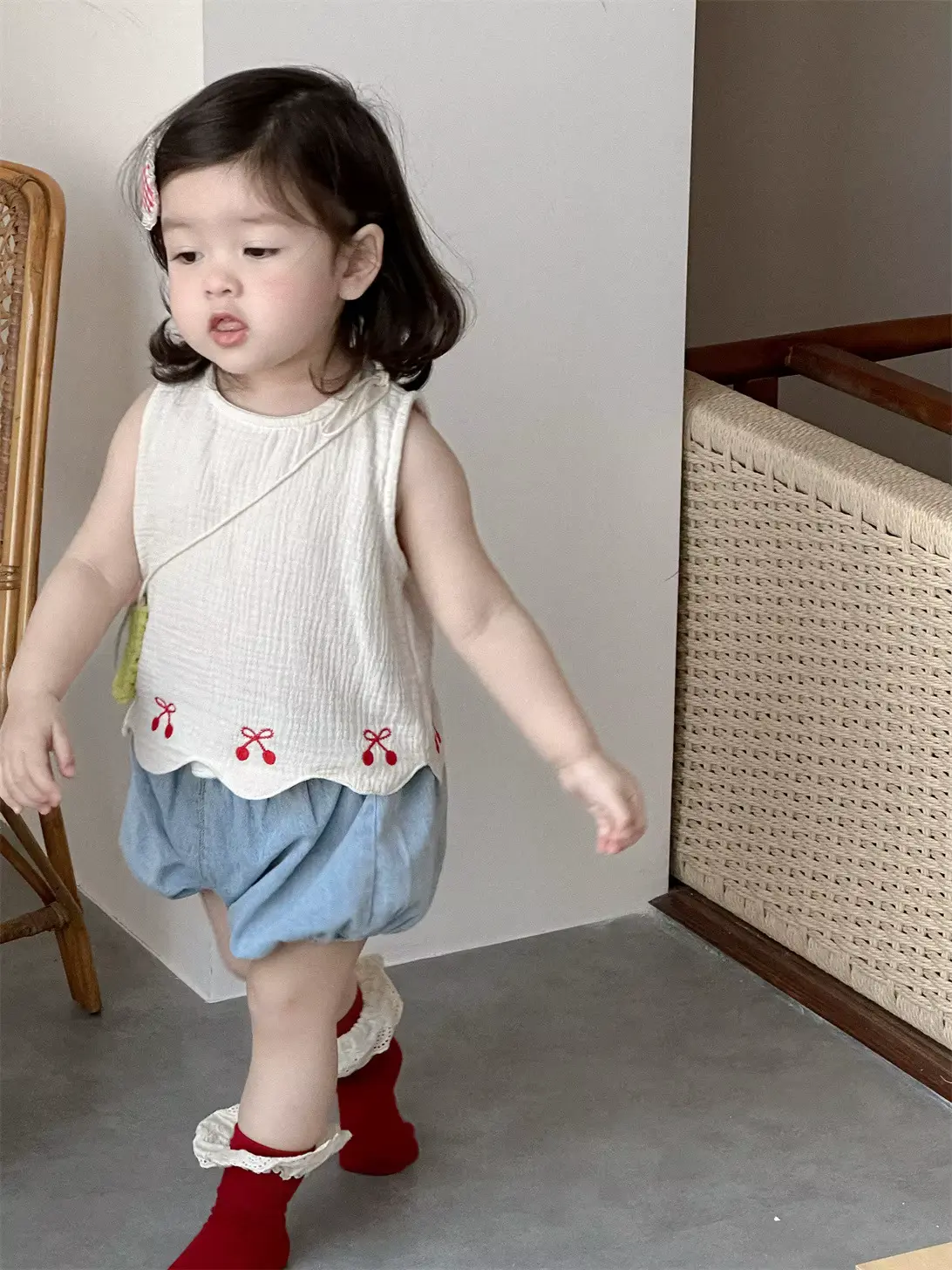 Girls Shorts SET Floral Trendy Two-piece Vest AND Denim Wholesale